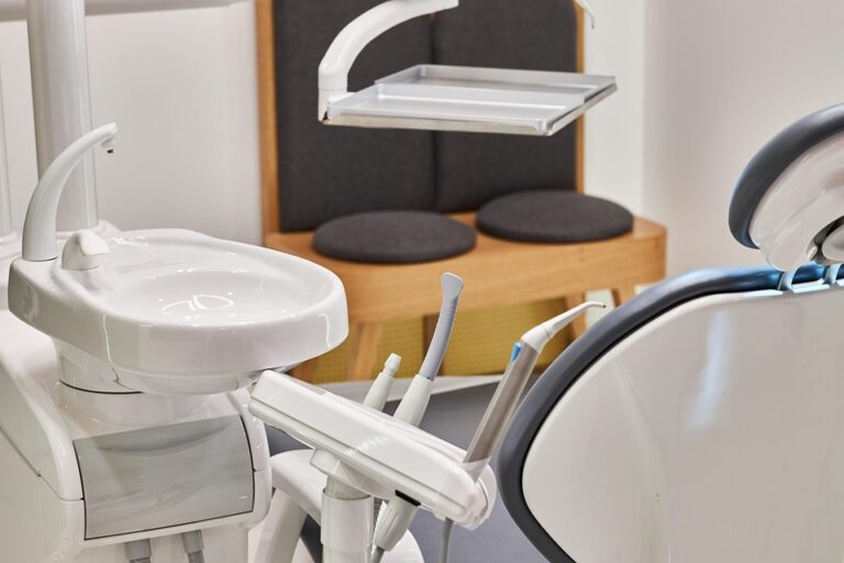dentist 5259164 960 720